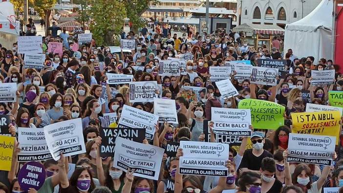 Kadınlardan Diyanet’e rest: “Kıyafetimize, hayatımıza karışamazsınız"