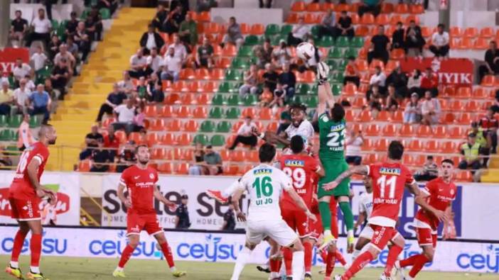 Samsunspor–Antalyaspor Maçı Başlıyor! İlk 11’ler Belli Oldu