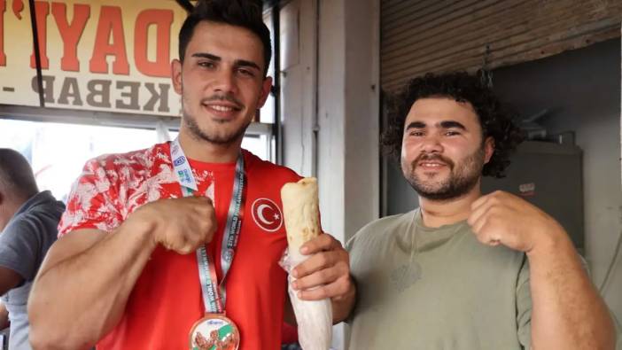 Adana’da Kasap Tezgâhından Dünya Podyumuna! Bileğini Bükemediler