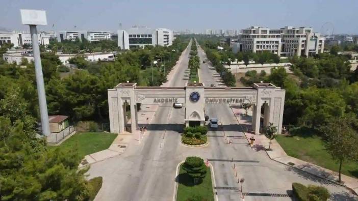 Akdeniz Üniversitesi’nde Bilimsel Dönüşüm!