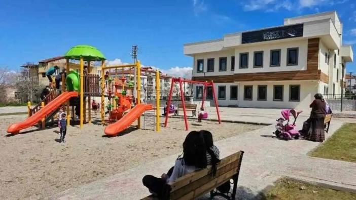 Antalya’da Yeşil Alanlar Tehlikede: Parklar Sağlık Tesisi Oluyor