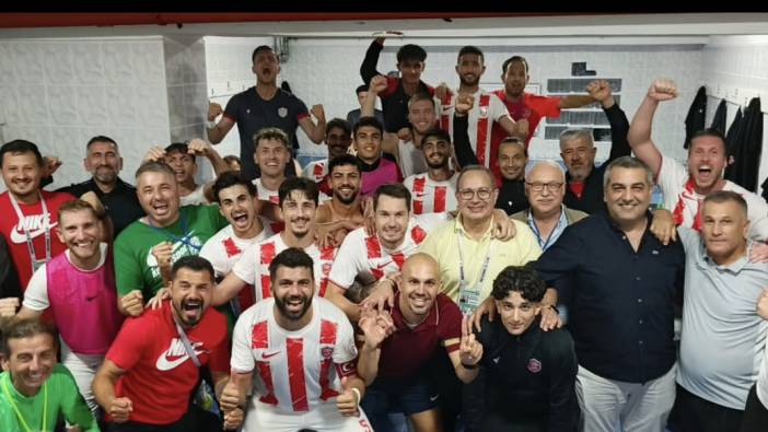 Kepezspor’dan ilk galibiyet pozu