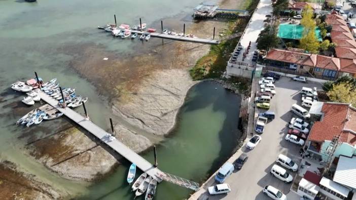 Eğirdir Gölü’nde Tekneler Karaya Vurdu! Balıkçılık Bitmek Üzere
