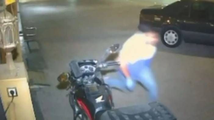 Adana’da Pastane Bombalayan 16 Yaşındaki Çocuk Azmettirilmiş!