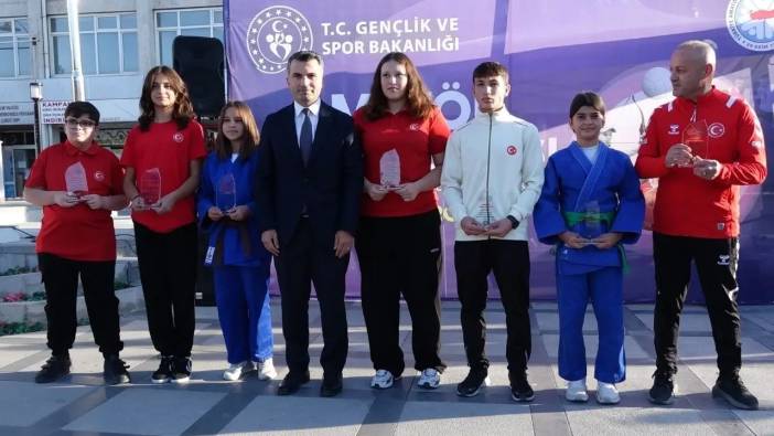 Burdur Amatör Spor Haftası Ödüllerle Taçlandı