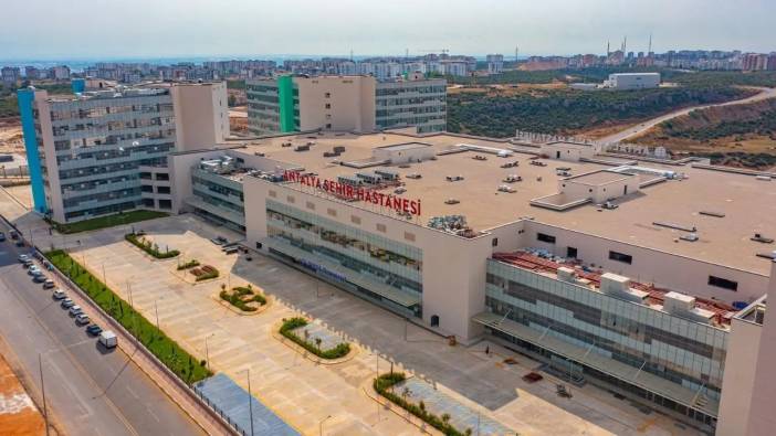 Antalya Şehir Hastanesi’nde 66 Milyonluk Kantin İhalesi