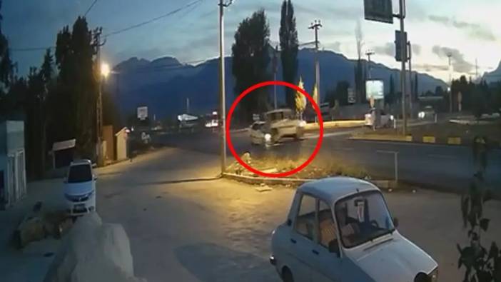 Elmalı-Finike Yolunda Kaza: Taklalar Atarak Savruldu