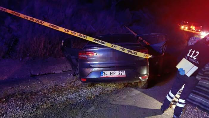 Antalya–Isparta Yolunda Feci Çarpışma! Otomobil Hurdaya Döndü