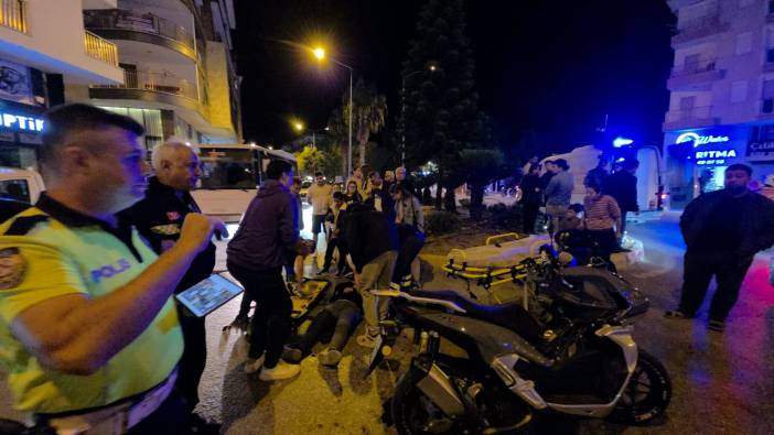 Manavgat'ta Şok Kaza! Sürücü Yaralandı, Kaçan Aranıyor!