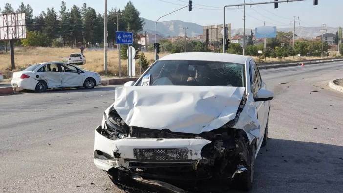 Burdur'da Çocuk Sürücü Kaza Yaptı: 1 Yaralı