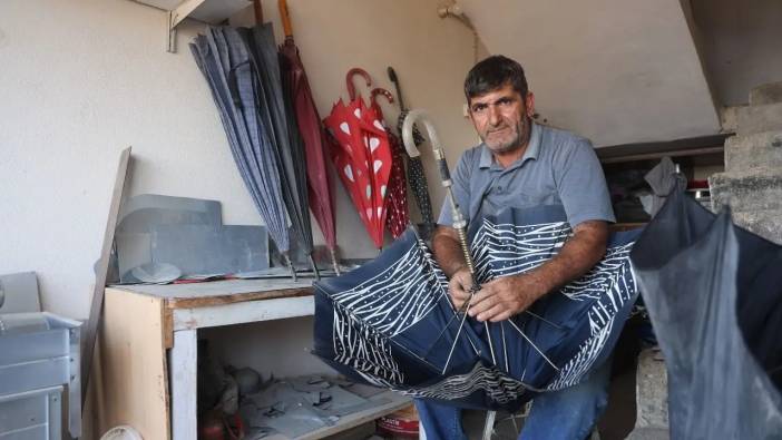 Hatay’da Kuvvetli Sağanak Sonrası Şemsiye Tamircisine Akın Başladı!