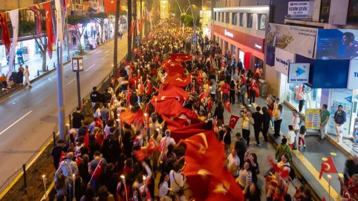 Manavgat’ta Cumhuriyet Kortejinin Ucu Bucağı Görünmedi!