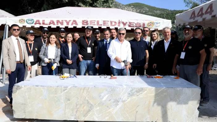 Taşlar Sanata Dönüşüyor: 6 Ülkeden 10 Heykeltıraş Alanya'da