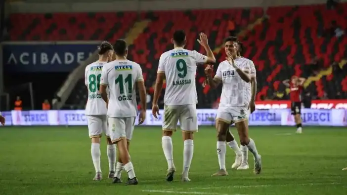 Alanyaspor Kaderini Değiştirecek Haftalar! Alanyaspor'un Planı Hazır mı?