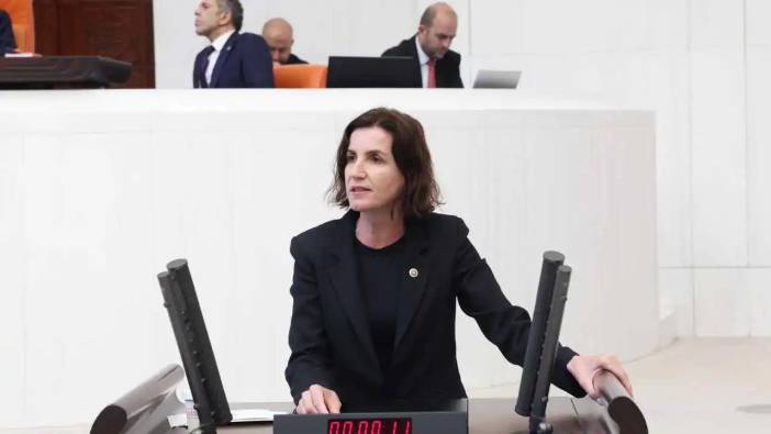 Coşar: “Antalya Hak Ettiği Yatırımı Alamıyor”