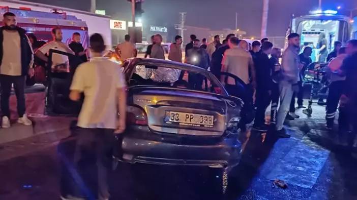 Mersin’de Dehşet Anları! Yolcu Minibüsü Kanala Uçtu: 10 Yaralı