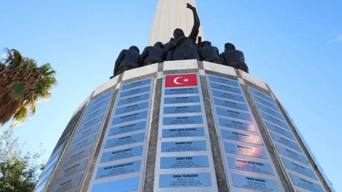 Cumhuriyet Dönemi Antalya Şehitleri Anıtı İçin Anlamlı Dokunuş!