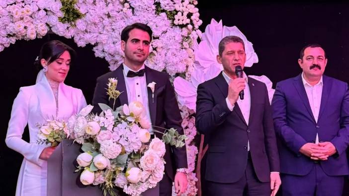 Antalya’da AK Parti Teşkilatını Buluşturan Düğün