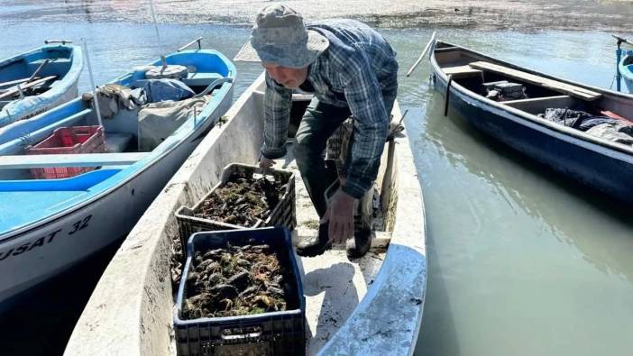 Eğirdir Gölü’nün Gizli Lezzetinde 7 Ay Sürecek Yasak Başladı!