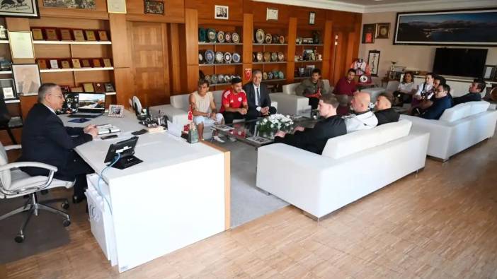 Kemer’de Spor Başarıları: Antrenörler Çalışmalarını Anlattı