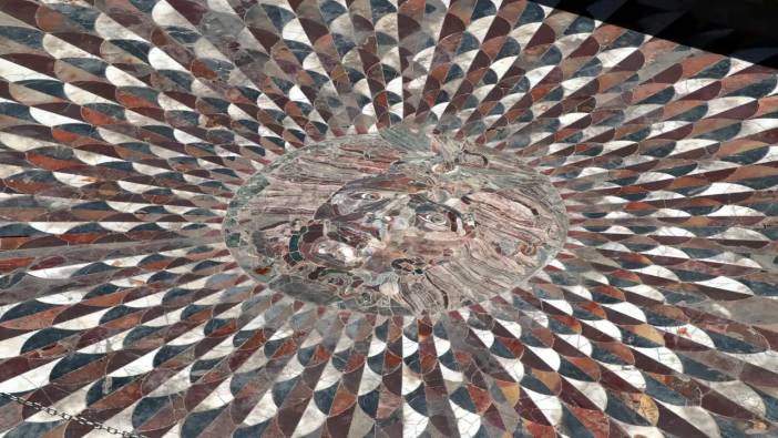 Kibyra’daki Antik Harika Medusa Mozaiği Kışa Hazır