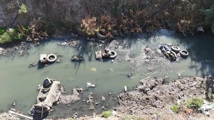 Adana’da Atık Su Deresi Çöplüğe Döndü