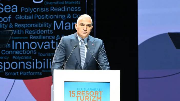 Bakan Ersoy 2026 Turizm Desteklerini Antalya'da Açıkladı! Nisan-Mayıs İçin Uyarı Yaptı