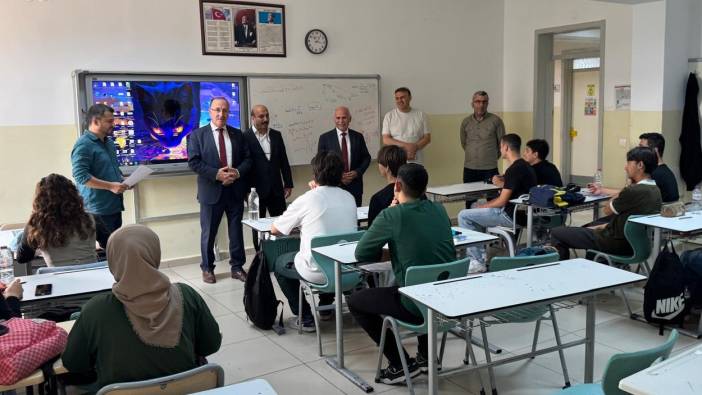 Antalya İl Millî Eğitim Müdürü'nden Kepez TOBB Fen Lisesi’ne Ziyaret