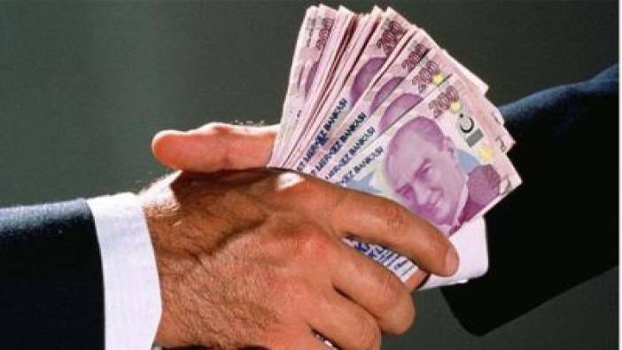 Mersin’de Gümrükçülere Rüşvet ve Kaçakçılık Operasyonu: 10 Tutuklama