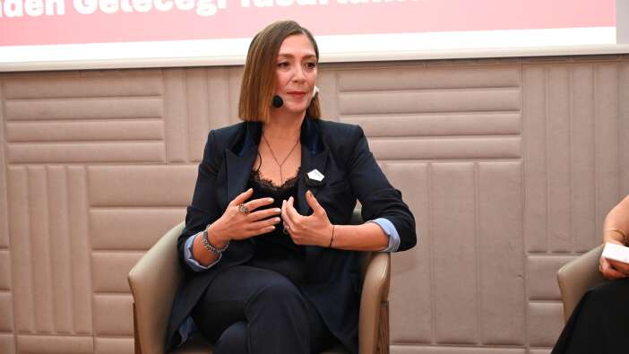 Arzu Kaprol Antalya'da Anlattı! ANSİAD'da Unutulmaz Toplantı!