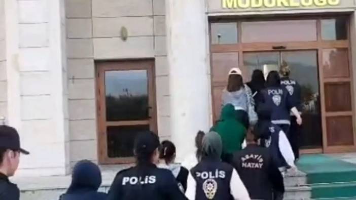 Hatay’da Masaj Salonu Baskını: Gizli Bölmeden 9 Kadın Çıktı!