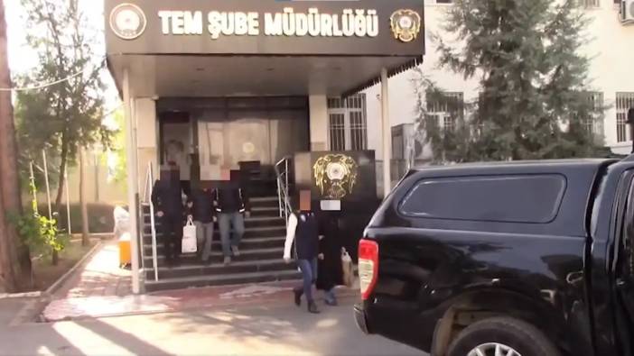 Antalya Dahil 37 İlde FETÖ Mahrem Yapılanmasına Operasyon! 121 Şüpheli Yakalandı