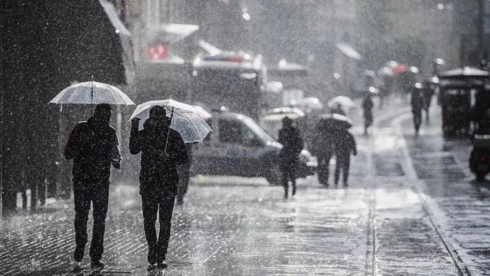 Meteoroloji Uyardı: Antalya ve Çevresinde Gök Gürültülü Sağanak Geliyor