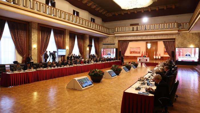 AKP–CHP Arasında Öcalan’la Görüşme Tutanakları Tartışması