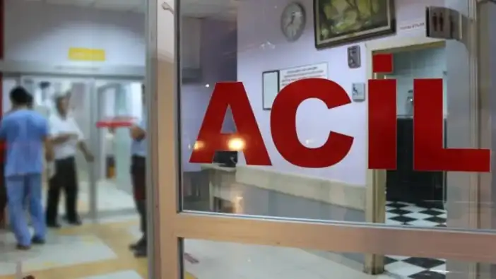 İlkokulda Zehirlenme Paniği:Okul Yemeğinden Sonra 25 Öğrenci Fenalaştı