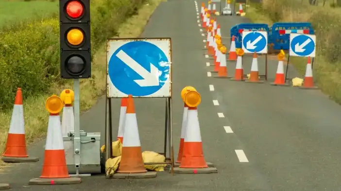 Antalya’da Bu Yollara Dikkat! Manavgat’tan Korkuteli'ne 7 İlçe, 13 Noktada Çalışma Var