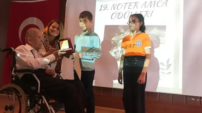 20 Yıldır Öğrencileri Ödüllendiriyordu: Akseki'de 'Noter Amca' Faik Bozkurt Vefat Etti