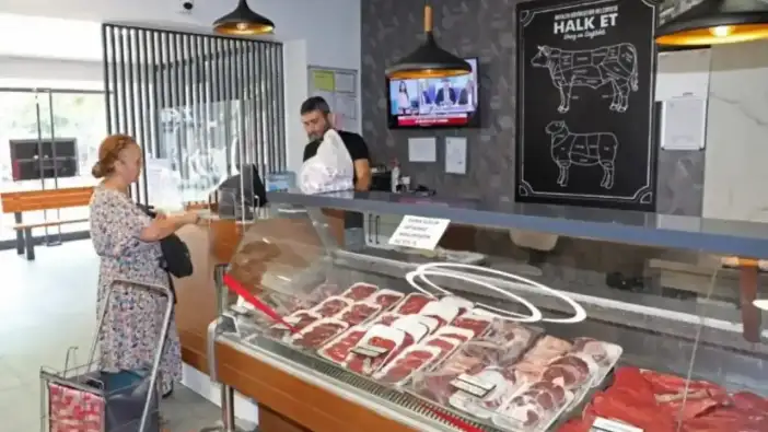Antalyalılar Kasım Ayı Boyunca Halk Et Satış Mağazalarına Akın Etti! 20 Ton Et Satıldı