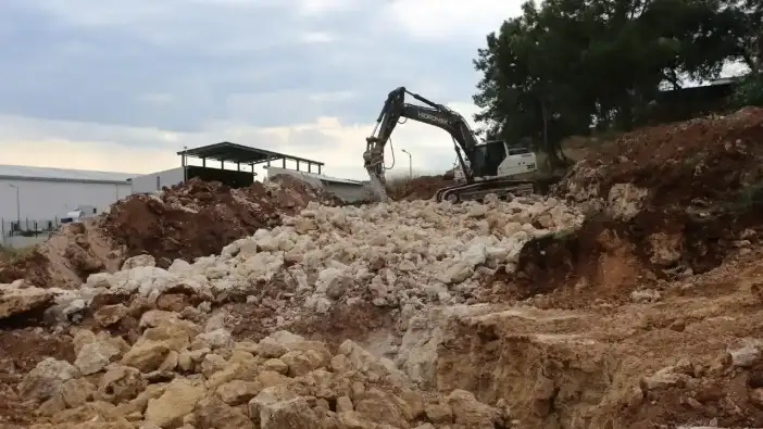 Kepez’de Dev Hayvan Barınağı İnşa Ediliyor: Sokak Hayvanlarının Güvenli Yuvası Olacak!