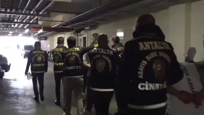 Antalya'da 40 Bin TL Karşılığı Silahlı Saldırı! 2 Şüpheli Tutuklandı