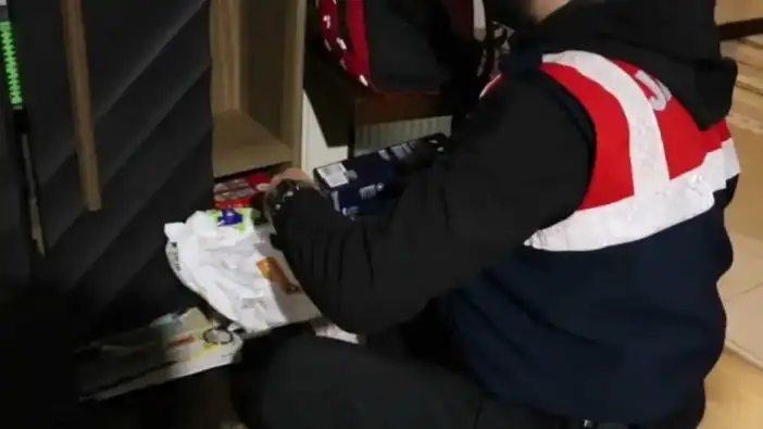 Mersin’de TOKİ Dolandırıcılığı Çetesi Çökertildi! 5 Tutuklama