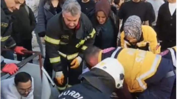 Burdur’da Kavşakta Feci Çarpışma: 2 Yaralı!