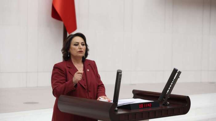 TBMM’de Protesto! CHP'li vekilden sessiz eylem