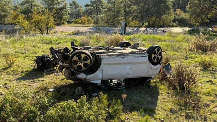 Kumluca–Kemer Yolunda Can Pazarı Yaşandı! Otomobil Takla Attı: 2 Ölü, 2 Yaralı