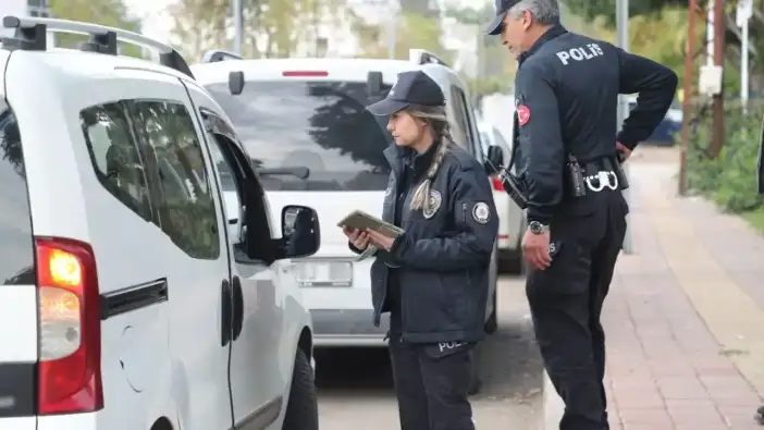Antalya’da 1 Haftada 1801 Gözaltı, 237 Tutuklama