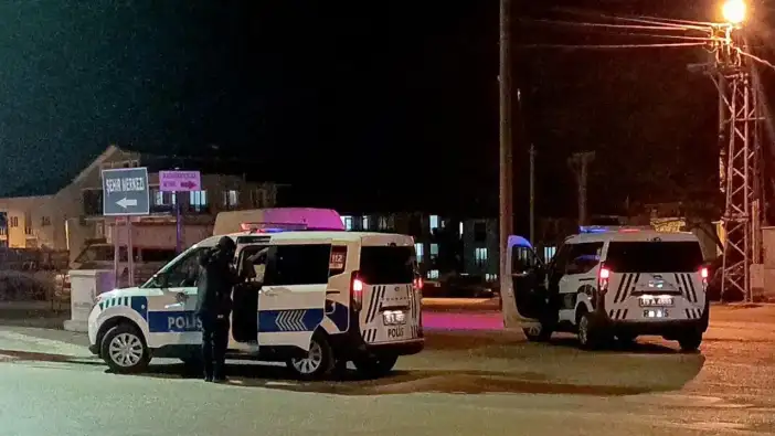 Burdur’da Alacak Verecek Kavgası: 16 Yaşındaki Genç Arkadaşını Yaraladı