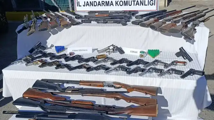 Manavgat’ta Cephanelik Gibi Silah Operasyonu: 23 Şüpheliye Adli İşlem!