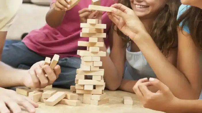 Yılbaşı Akşamı Evde Oynanacak Aile Oyunları