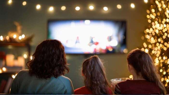 Ailece İzlenebilecek Yılbaşı Filmleri 2026