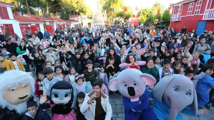 Kepez Yeni Yıl Sevincini Erken Yaşadı!